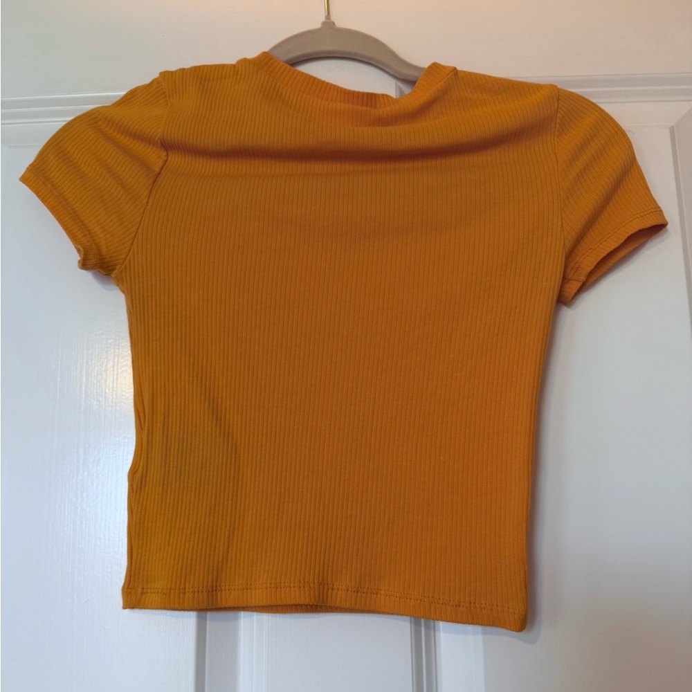 H&M Divided Yellow Ribbed Tee - Picture 2 of 2